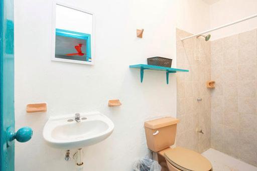 Casa Calido Homestay *